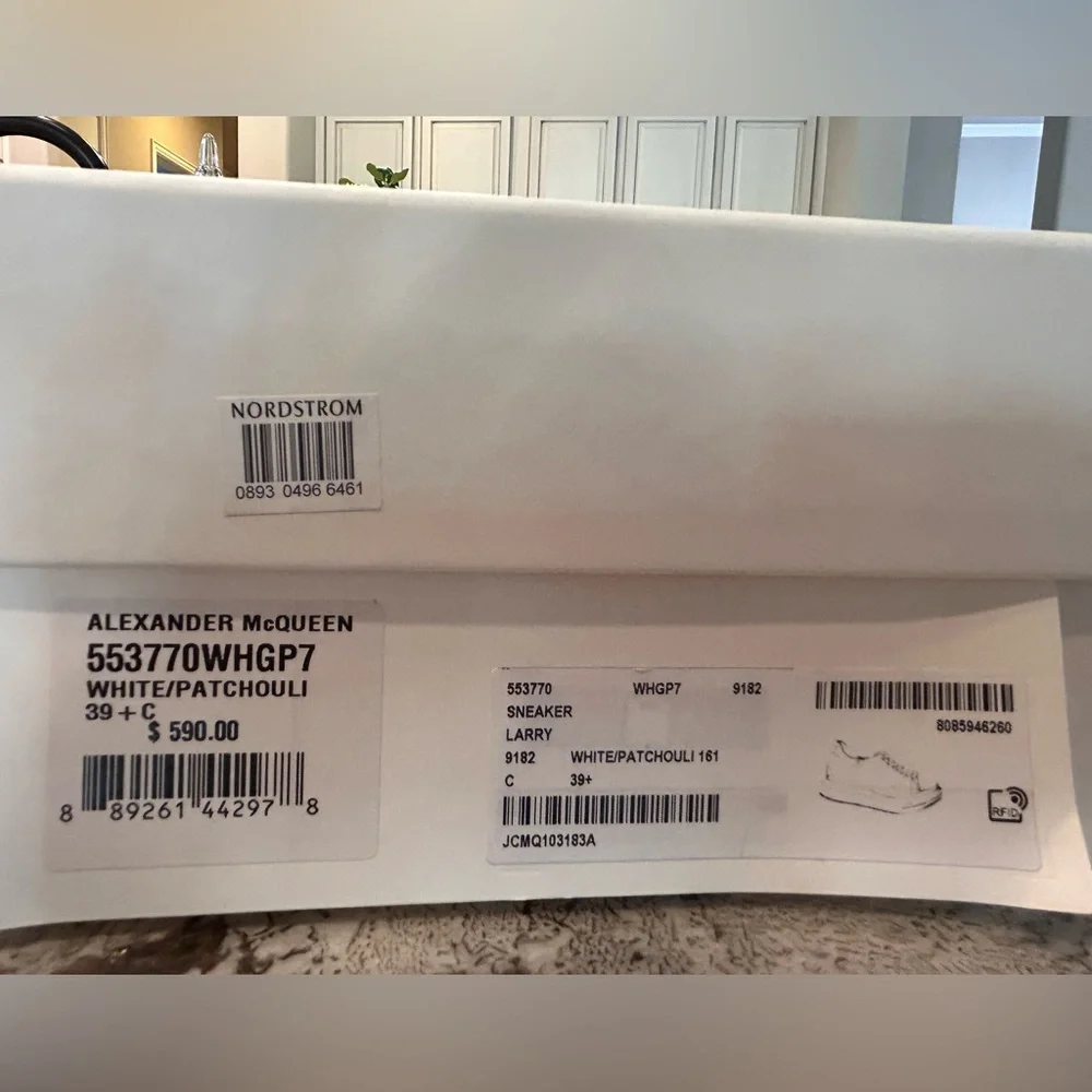 Alexander McQueen Oversized  Women's Sneakers, White/Patchouli, Size 9.5 US - Picture 10 of 13